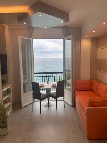 La Scogliera Apartment มอนเตรอสโซ อัล มาเร ภายนอก รูปภาพ